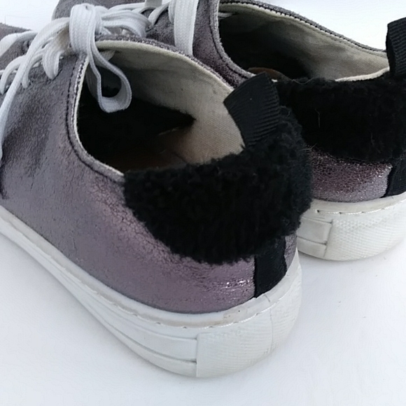 Revo Metallic Sparkly Faux Fur Active Sneakers 9/10 L Silver Black - Picture 7 of 16